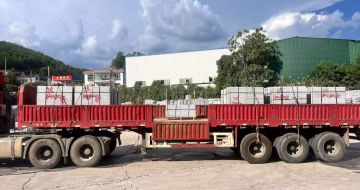 江西 芝麻灰花岗岩地铺石出货日常