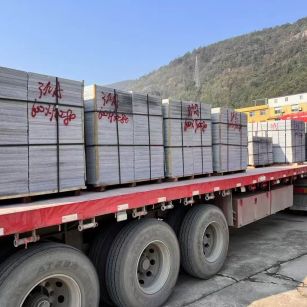 江西 芝麻灰地铺石出货日常