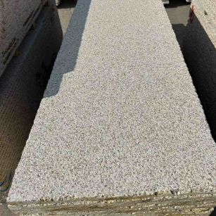 江西 黄金麻花岗岩荔枝面毛板，半成品