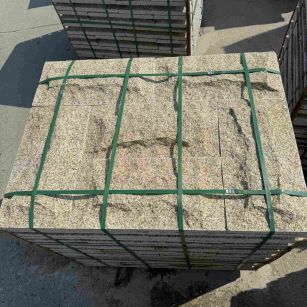 江西 黄金麻花岗岩石材自然面蘑菇石成品