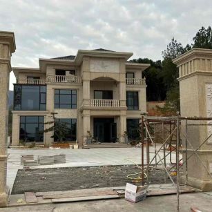 江西 黄金麻花岗岩别墅雕花外墙干挂配上门口雕花罗马柱