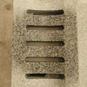 江西 芝麻白拉丝面花岗岩U型开槽排水槽