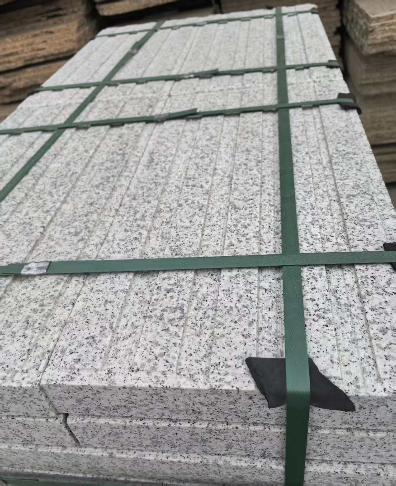 江西 白麻花岗岩直行盲道石，盲条，地铺石