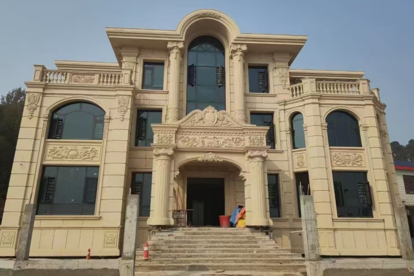 江西 黄金麻花岗岩别墅外墙干挂