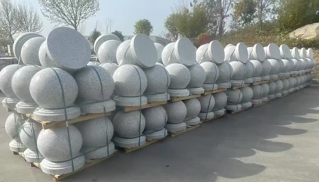 江西 白麻花岗岩石材圆球，石球，挡车球，隔离球，景观石球，风水球等