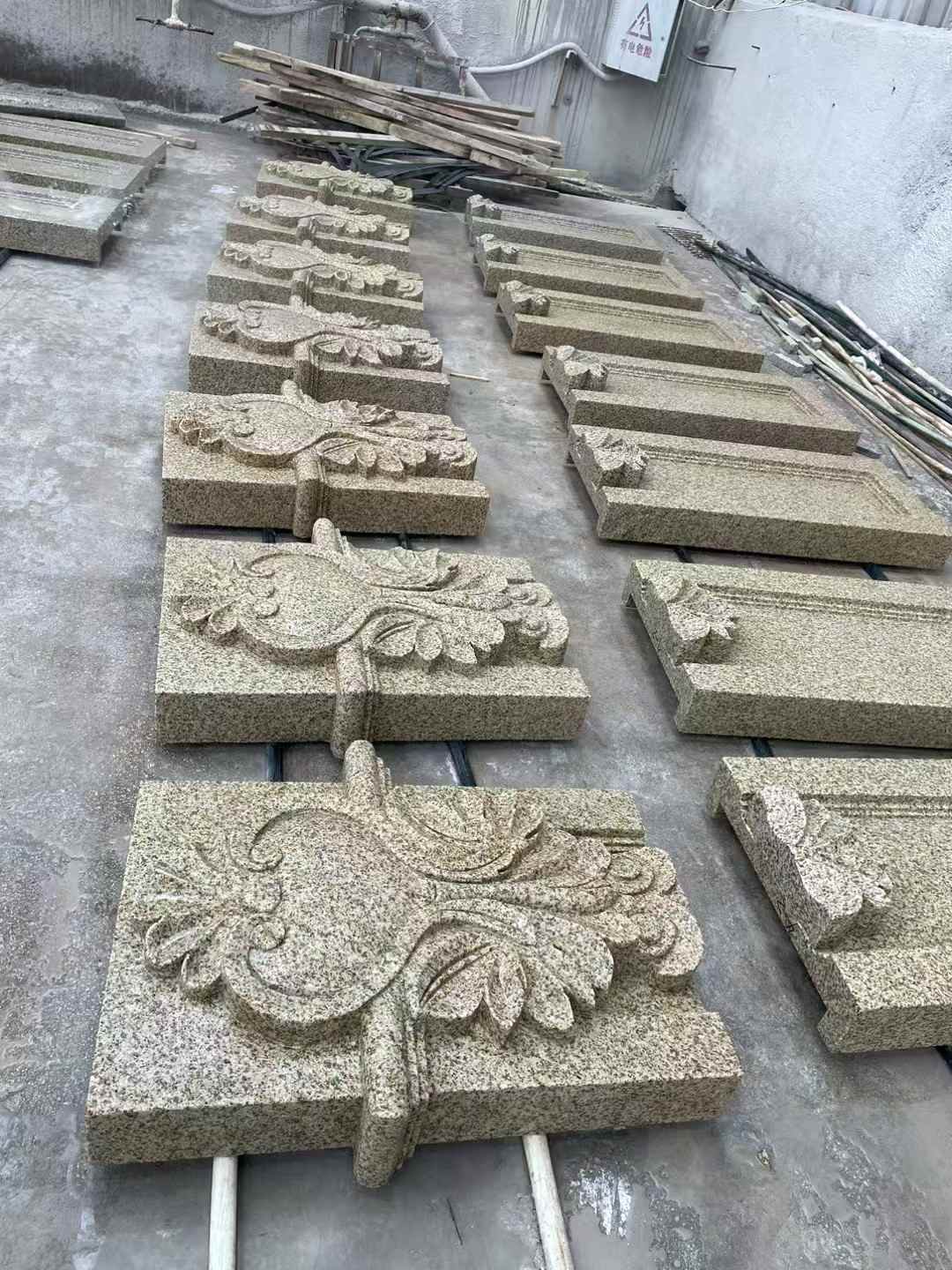 江西 黄金麻花岗岩别墅外墙雕刻板