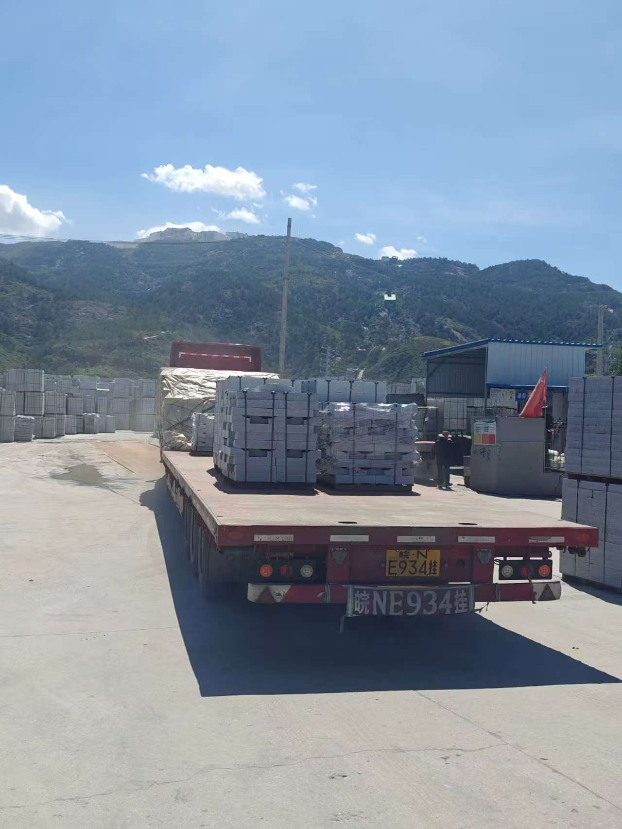 江西 芝麻白仿形路沿石，直形路沿石