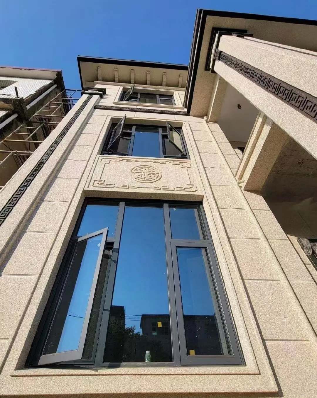 江西 黄金麻荔枝面别墅外墙干挂效果展示